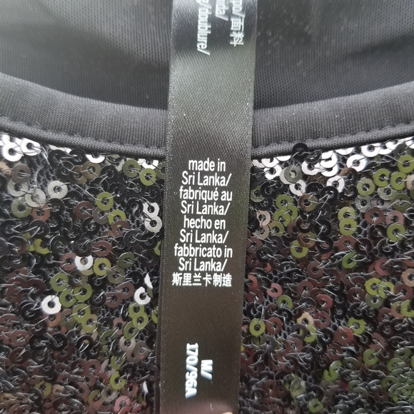 Victoria Sport Sequin Cropped Blouse/Top Size - Picture 10 of 11